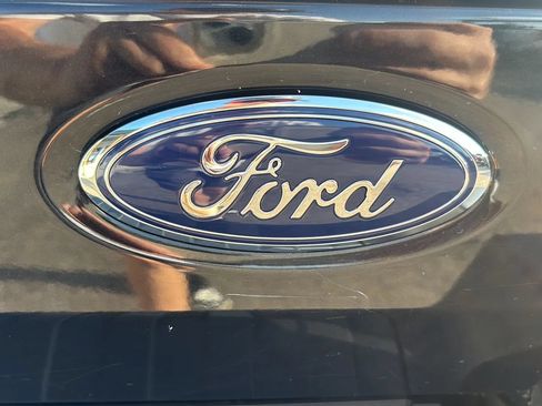 Used 2020 Ford F250 King Ranch w/ King Ranch Ultimate Package AWD/4WD image 13