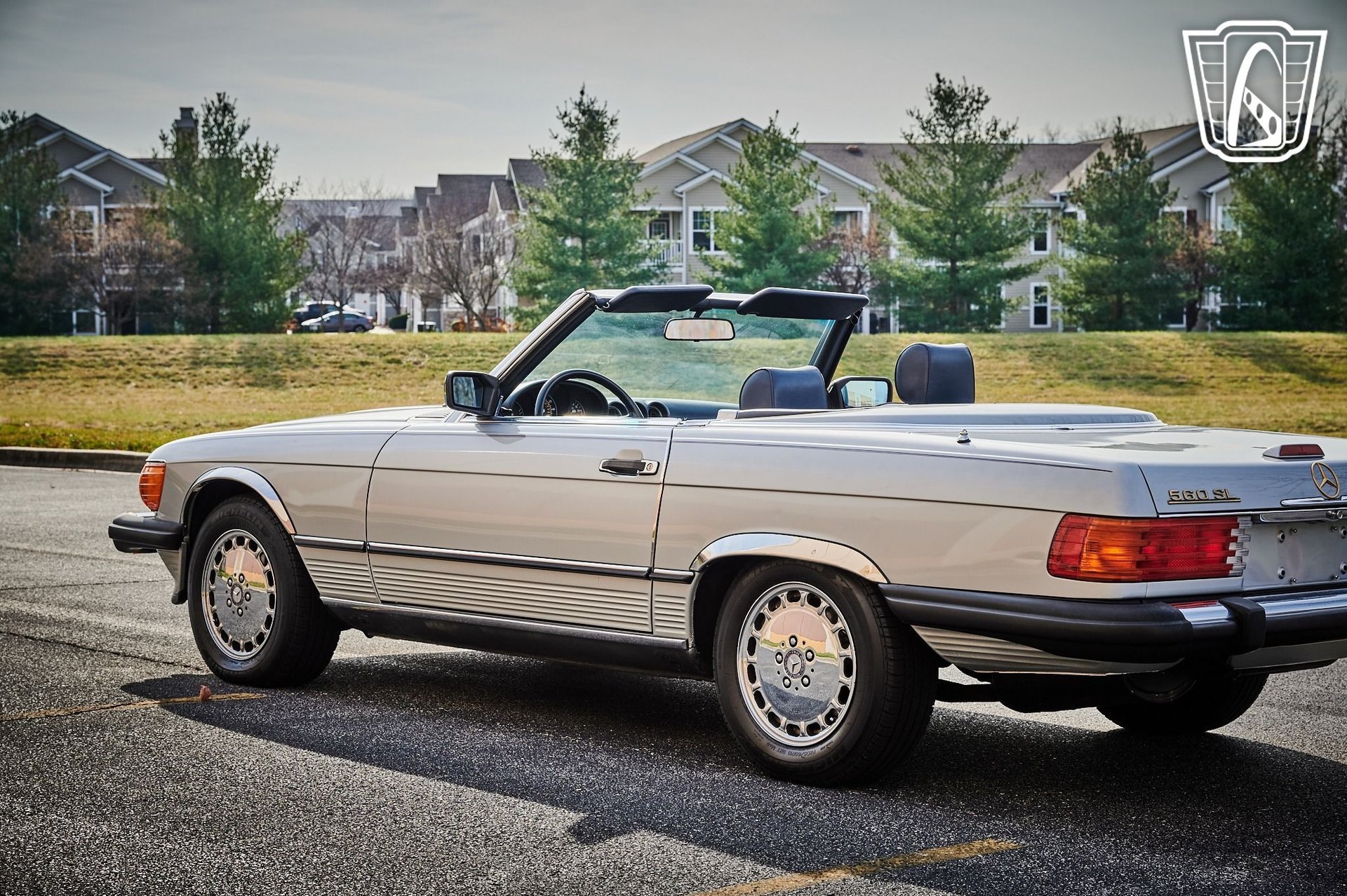 Used 1988 Mercedes-Benz 560 SL image 34