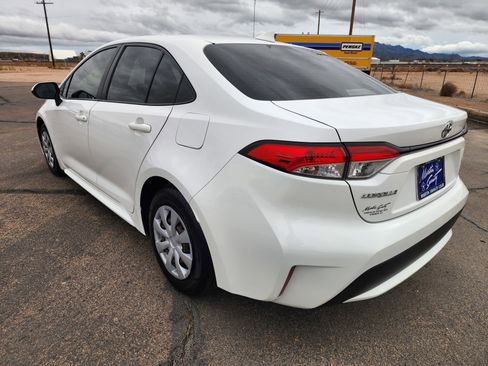 Used 2020 Toyota Corolla L image 6