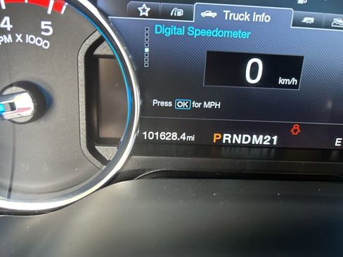 Used 2017 Ford F250 Lariat w/ Lariat Ultimate Package image 56