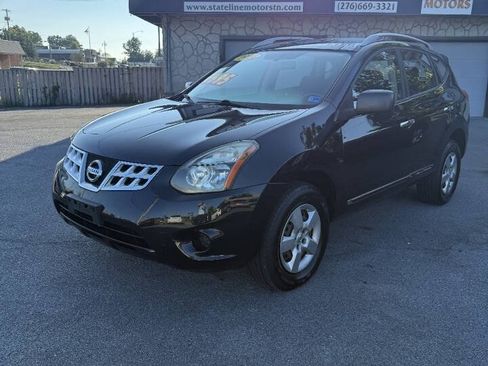 Used 2014 Nissan Rogue S w/ Convenience Package AWD/4WD image 1