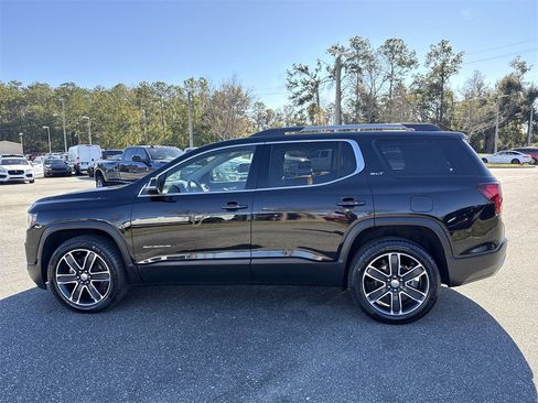 Used 2021 GMC Acadia SLT w/ Preferred Package image 5