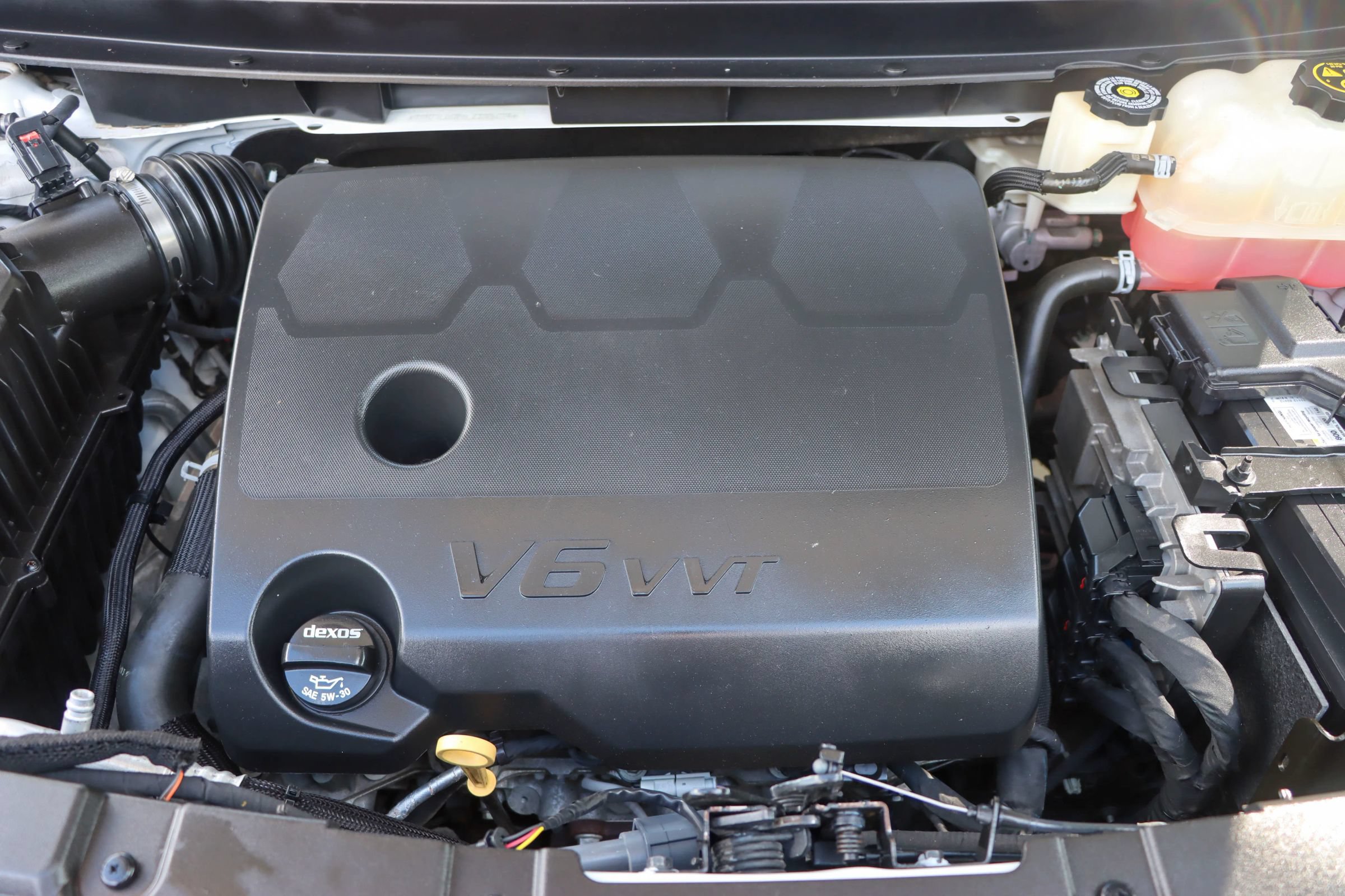 Used 2020 Chevrolet Traverse RS w/ LPO, Floor Liner Package FWD image 44
