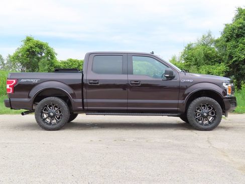 Used 2019 Ford F150 XLT w/ Equipment Group 302A Luxury AWD/4WD image 2