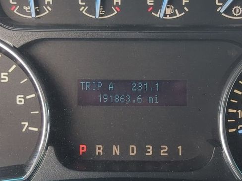 Used 2011 Ford F150 XLT AWD/4WD image 7