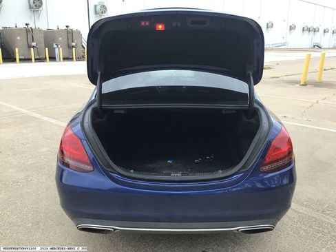 Used 2019 Mercedes-Benz C 300 Sedan image 14