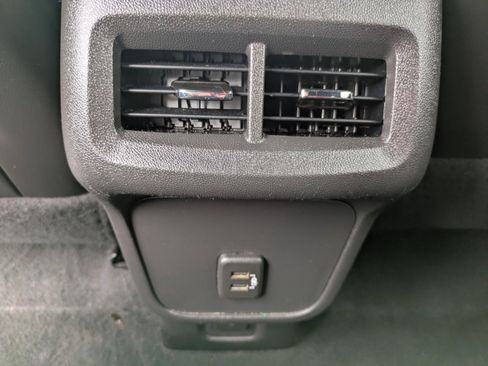 Used 2022 Chevrolet Equinox RS w/ RS Leather Package FWD image 14
