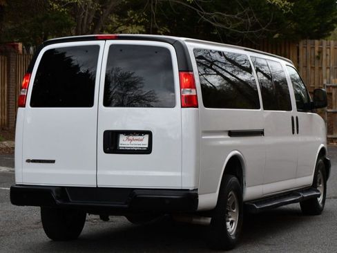 Used 2022 Chevrolet Express 3500 LS image 12
