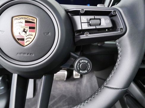 New 2026 Porsche Cayenne S AWD/4WD image 11