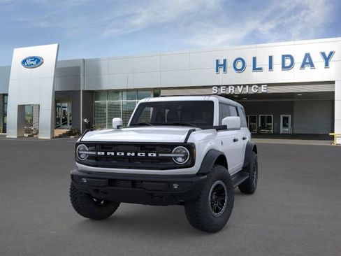 New 2026 Ford Bronco Outer Banks w/ Sasquatch Package AWD/4WD image 2