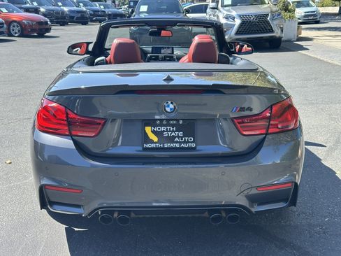 Used 2019 BMW M4 Convertible RWD image 10
