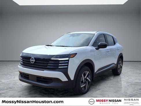 New 2026 Nissan Kicks SV w/ SV Premium Package image 4