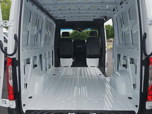 New 2026 Mercedes-Benz Sprinter 2500 image 7