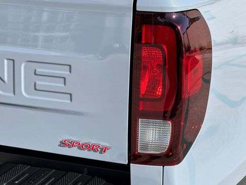 Certified 2025 Honda Ridgeline Sport image 34