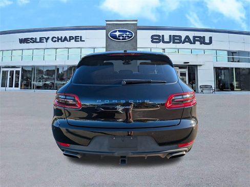 Used 2018 Porsche Macan image 6
