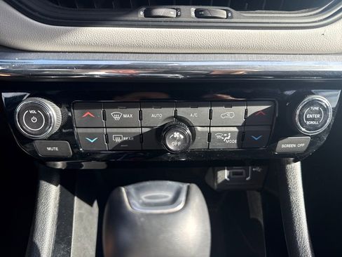 Used 2024 Jeep Compass Limited AWD/4WD image 20