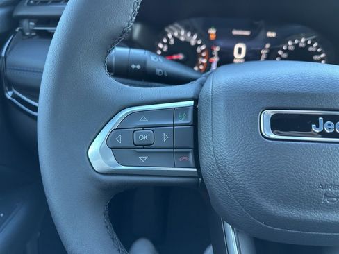 New 2026 Jeep Compass Latitude image 63