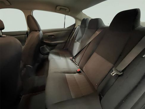 Used 2025 Nissan Sentra SV image 15