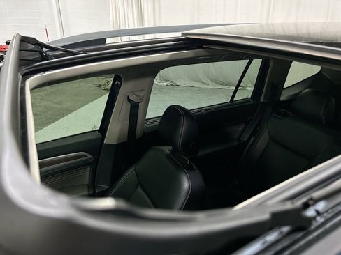 Used 2022 Volkswagen Atlas SEL image 22