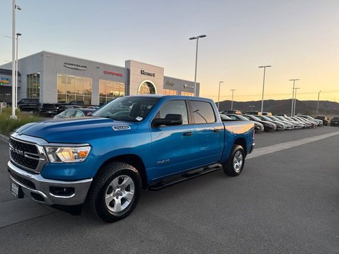 Used 2023 RAM 1500 Big Horn AWD/4WD image 4
