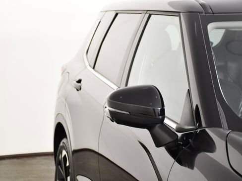 Used 2023 Mitsubishi Outlander SE AWD/4WD image 14