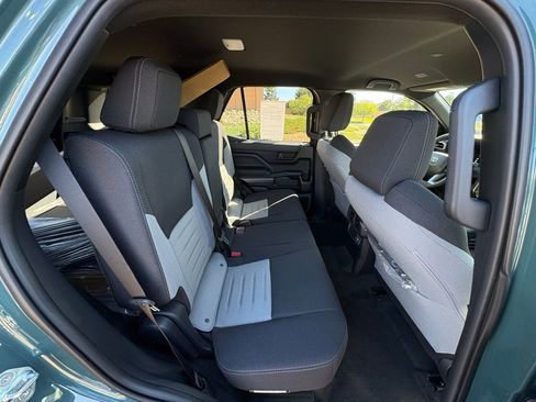 Used 2025 Toyota 4Runner TRD Off-Road image 34