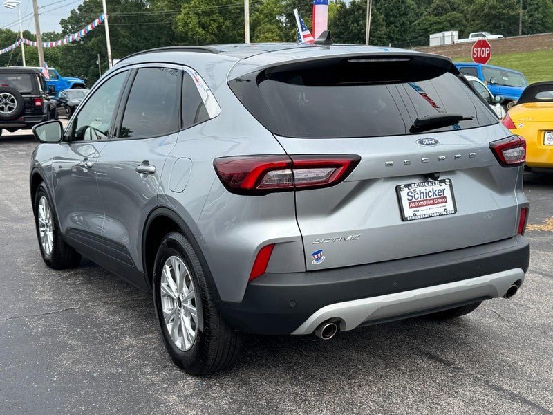 Used 2023 Ford Escape Active w/ Tech Pack #2 FWD image 6