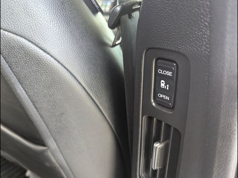 Used 2024 Honda Odyssey Sport image 21