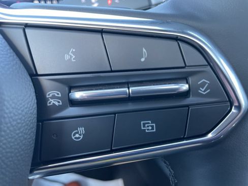New 2026 Chevrolet Equinox LT w/ Midnight Edition AWD/4WD image 17