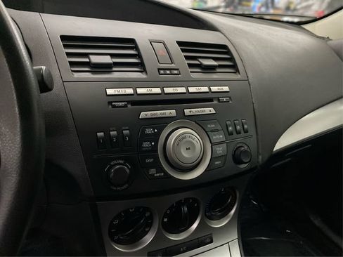 Used 2010 MAZDA MAZDA3 i Touring FWD image 28