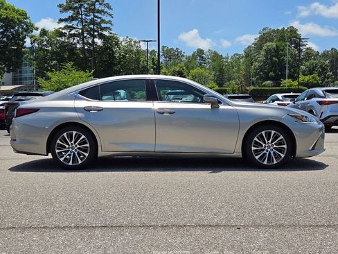 Used 2019 Lexus ES 350 w/ Premium Package FWD image 6