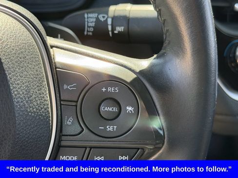 Used 2021 Toyota Corolla SE FWD image 25