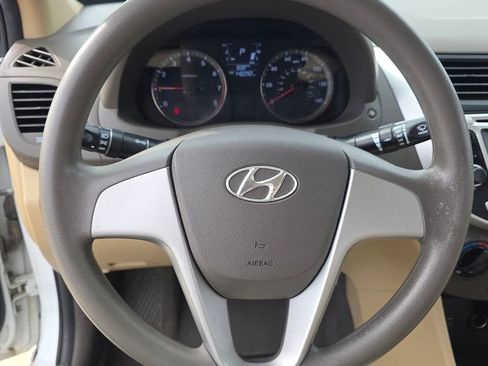 Used 2014 Hyundai Accent GLS image 14