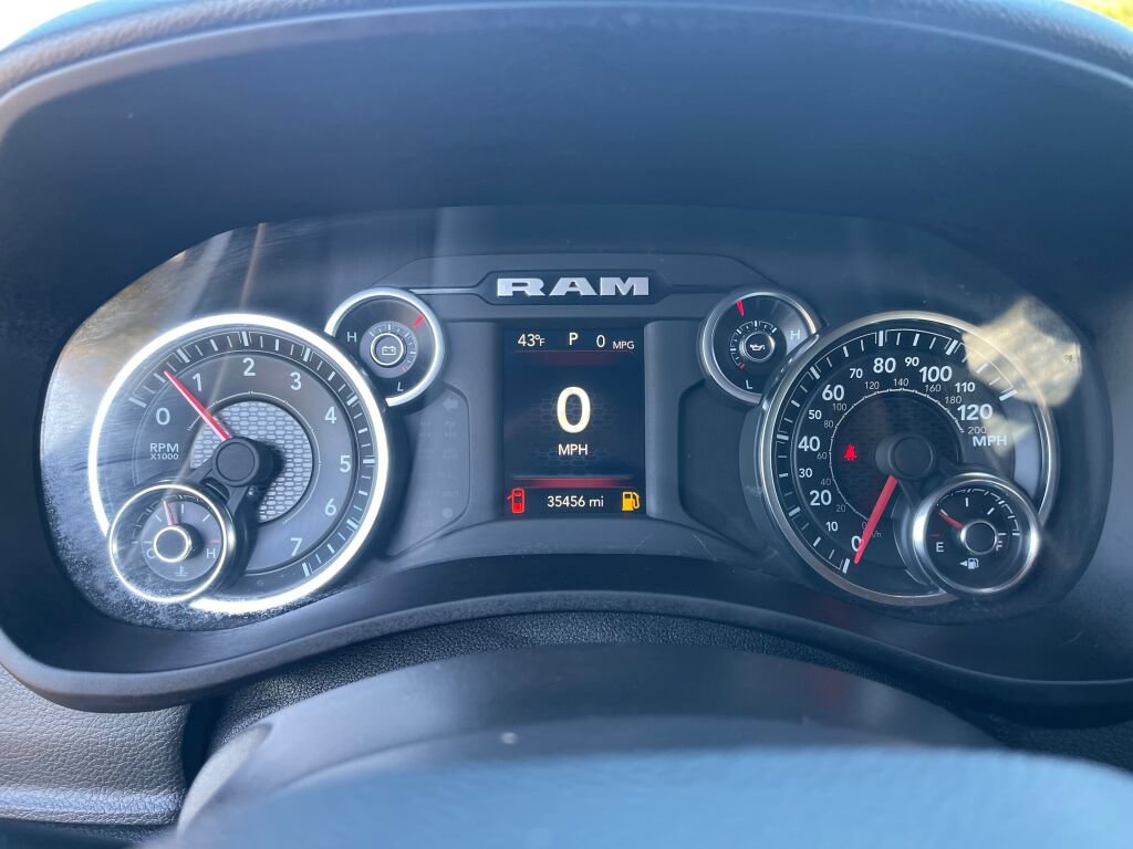 Used 2023 RAM 2500 Tradesman AWD/4WD image 18