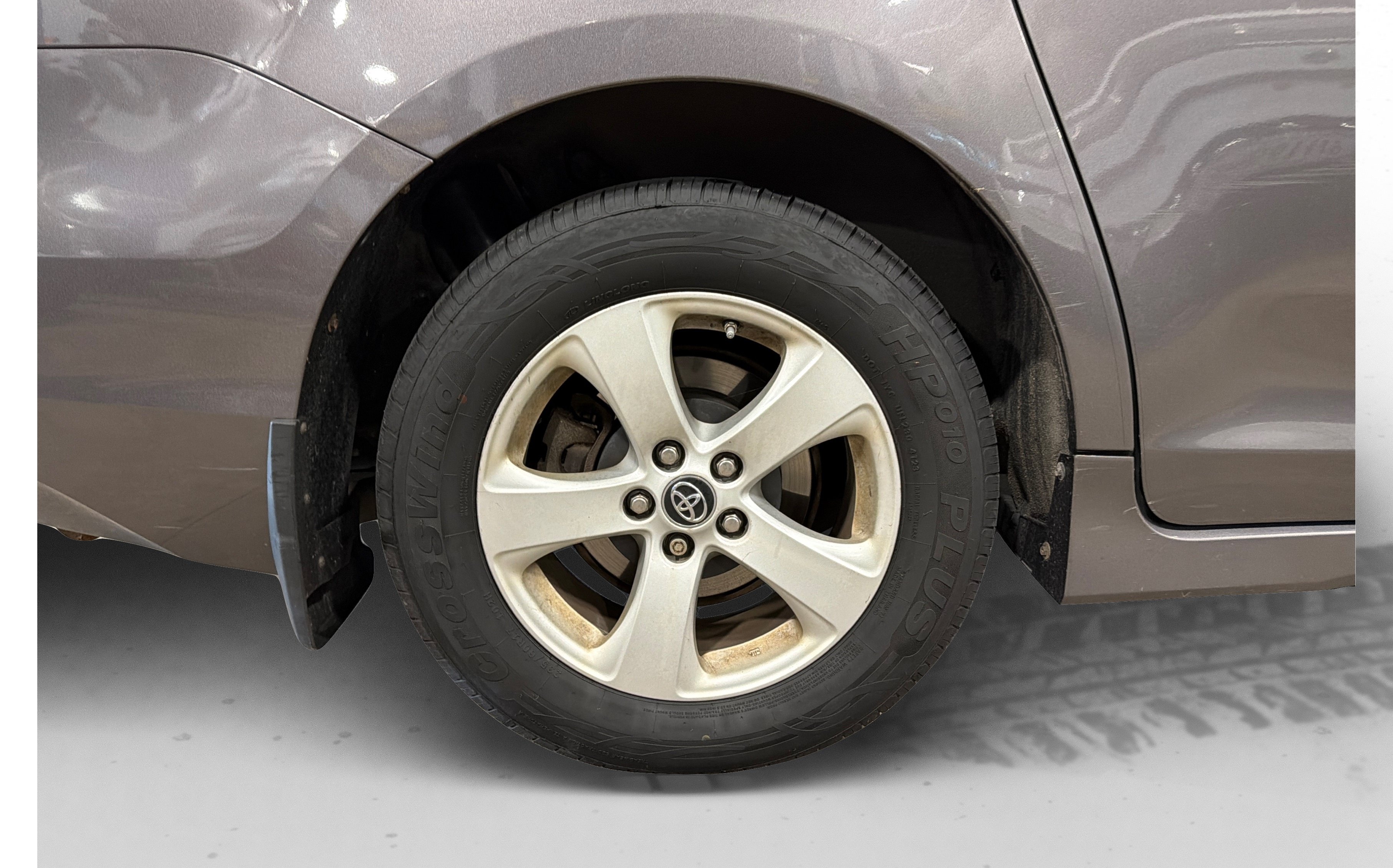 Used 2019 Toyota Sienna LE FWD image 46