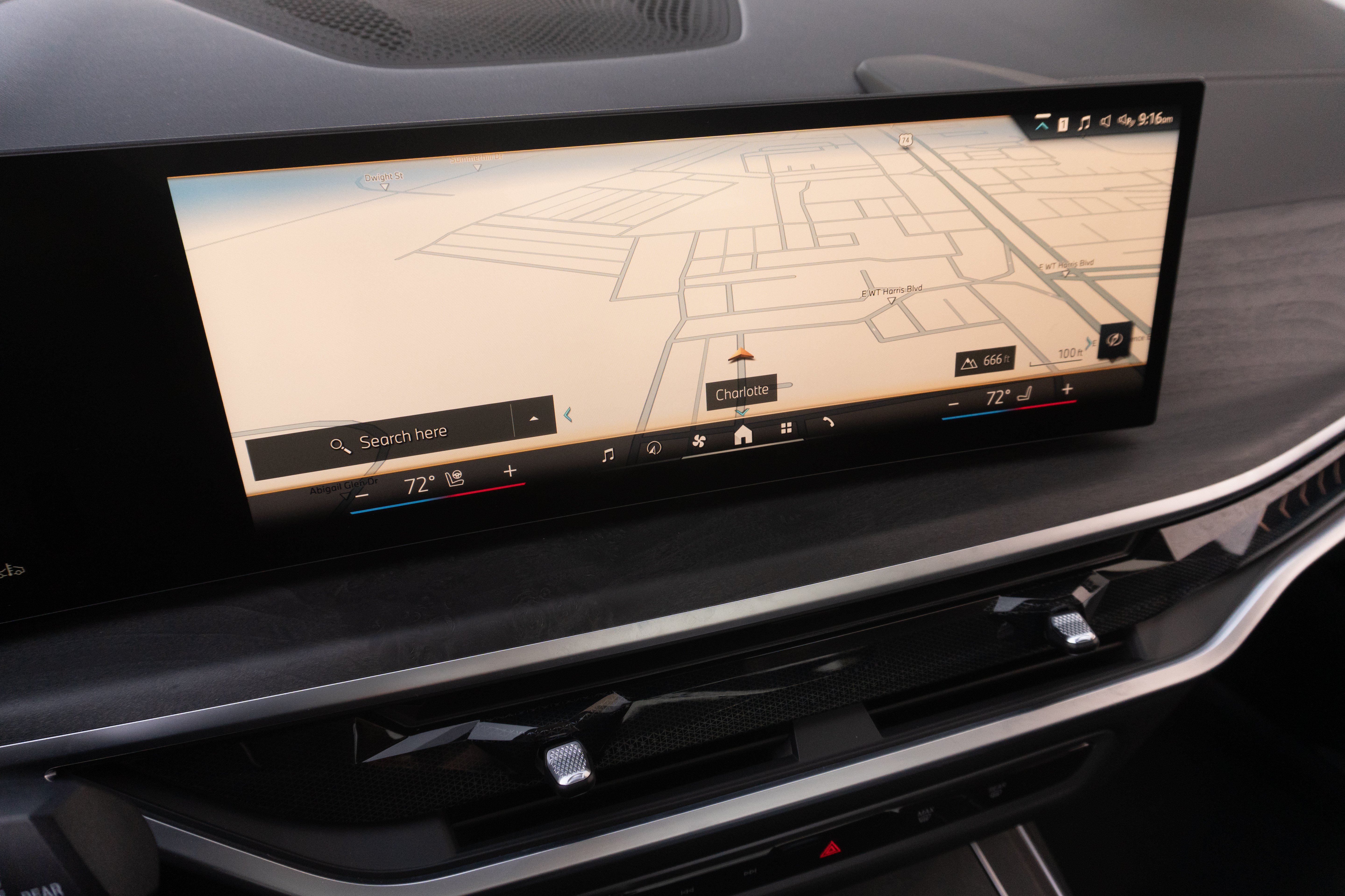 Certified 2026 BMW X7 xDrive40i AWD/4WD image 24