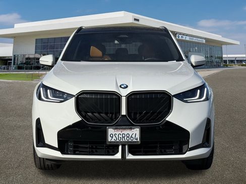 Used 2025 BMW X3 xDrive30i w/ M Sport Package image 3