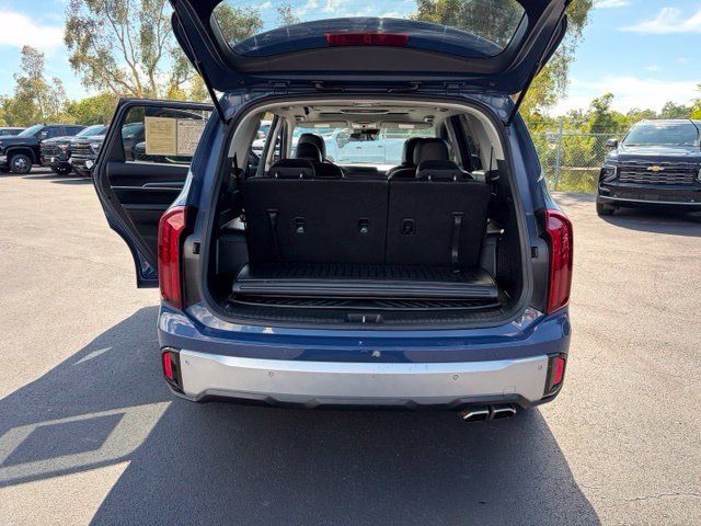 Used 2023 Kia Telluride S w/ S Sunroof Package AWD/4WD image 17