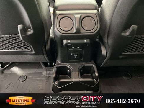 New 2026 Jeep Wrangler Unlimited Rubicon w/ Steel Bumper Group image 29