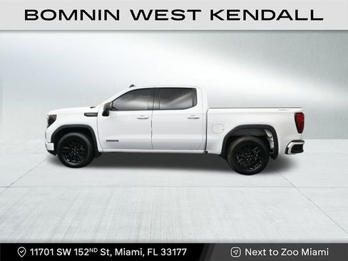 Used 2023 GMC Sierra 1500 Elevation image 2