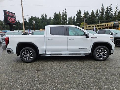 New 2025 GMC Sierra 1500 SLT w/ SLT Premium Plus Package image 3