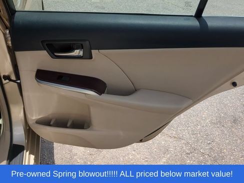 Used 2012 Toyota Camry XLE FWD image 41