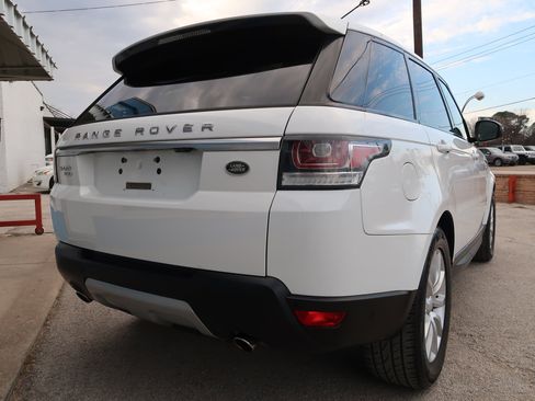 Used 2016 Land Rover Range Rover Sport HSE image 8