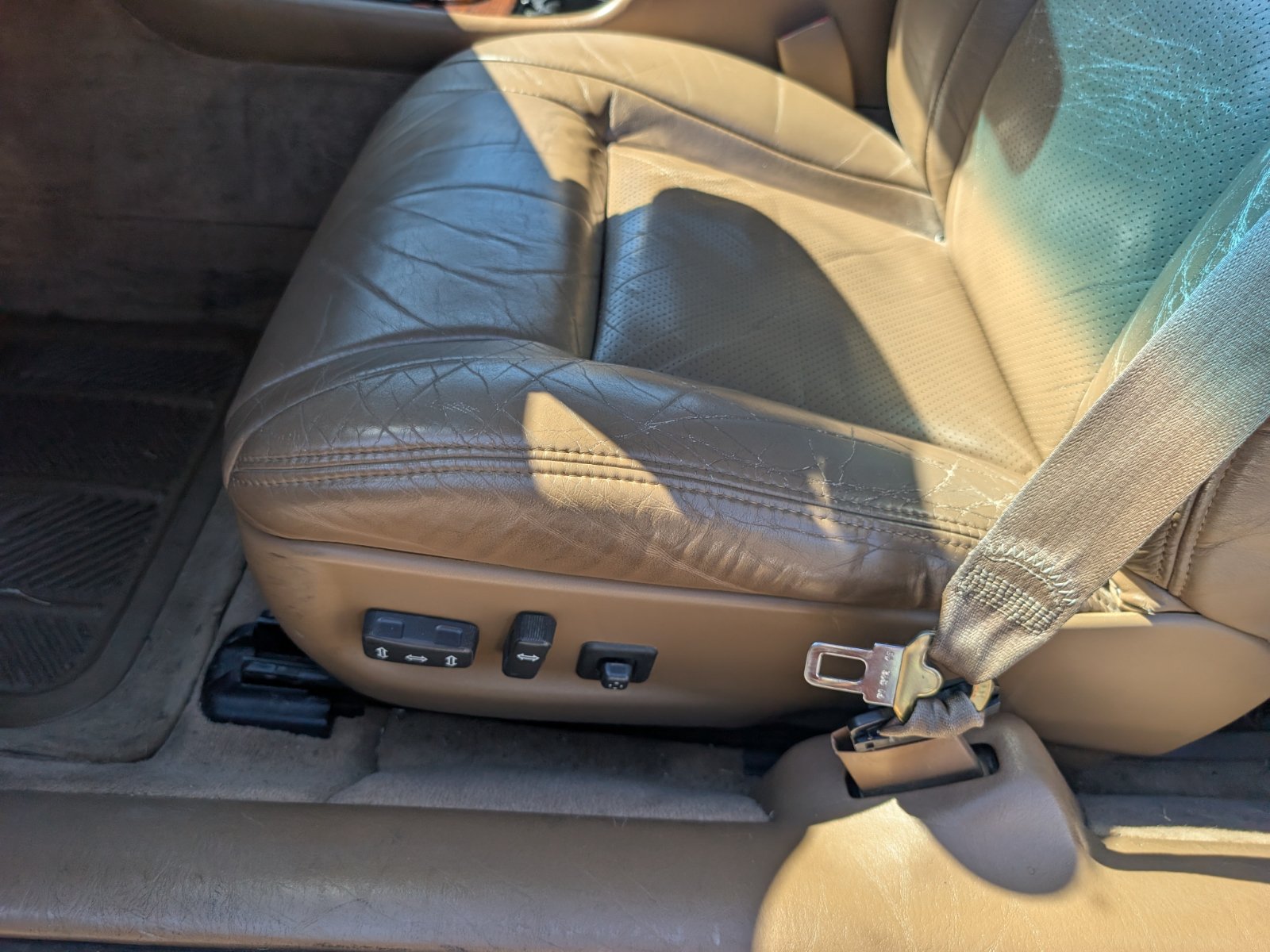 Used 1998 Cadillac Eldorado Touring w/ Safety/Security Pkg FWD image 16