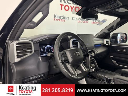 Used 2023 Toyota Tundra Platinum image 11