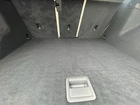 Used 2020 Audi Q3 2.0T Premium Plus w/ Premium Plus Package image 34