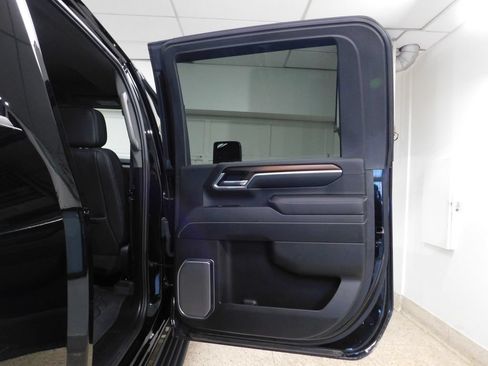 Used 2025 GMC Sierra 3500 Denali w/ Denali Reserve Package AWD/4WD image 90