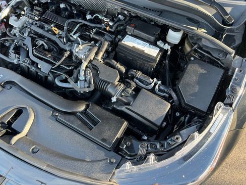 Used 2024 Toyota Corolla LE image 40