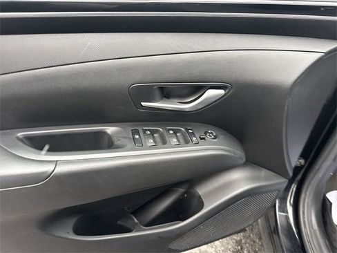 Used 2023 Hyundai Santa Cruz SEL w/ Activity Package image 16