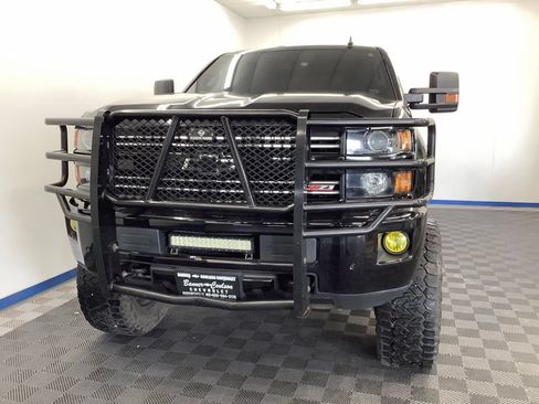 Used 2018 Chevrolet Silverado 2500 LT w/ Custom Sport Edition AWD/4WD image 2